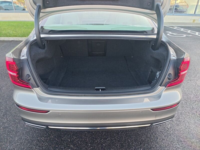 More views of Volvo S60