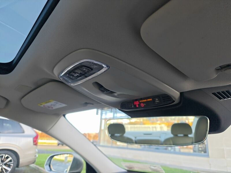 More views of Volvo S60