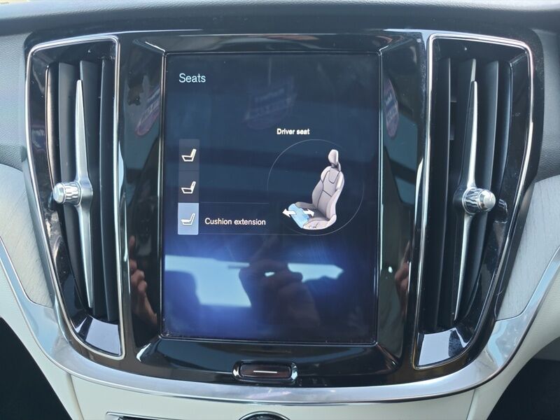 More views of Volvo S60