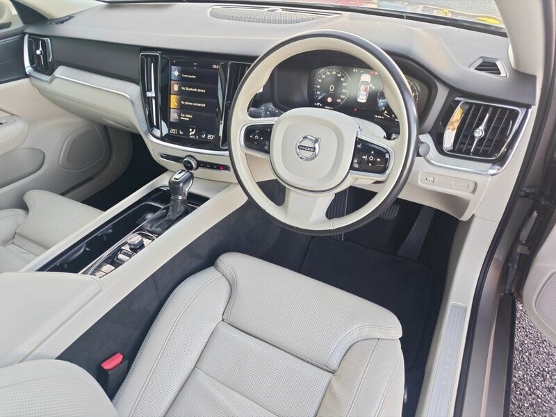 More views of Volvo S60