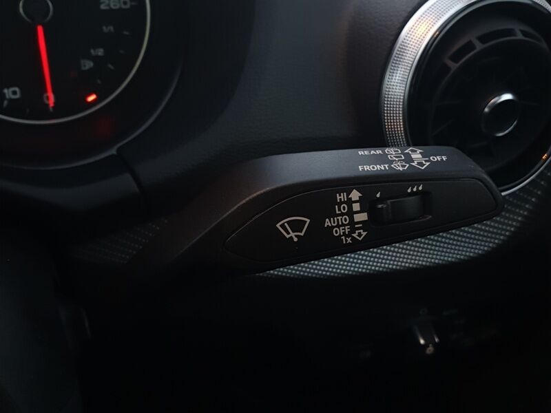 More views of Audi Q2