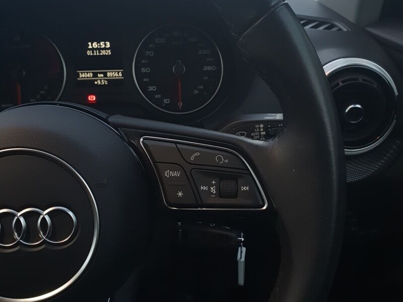 More views of Audi Q2