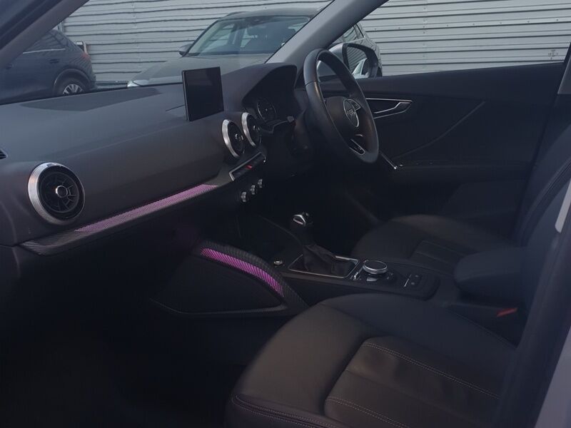 More views of Audi Q2