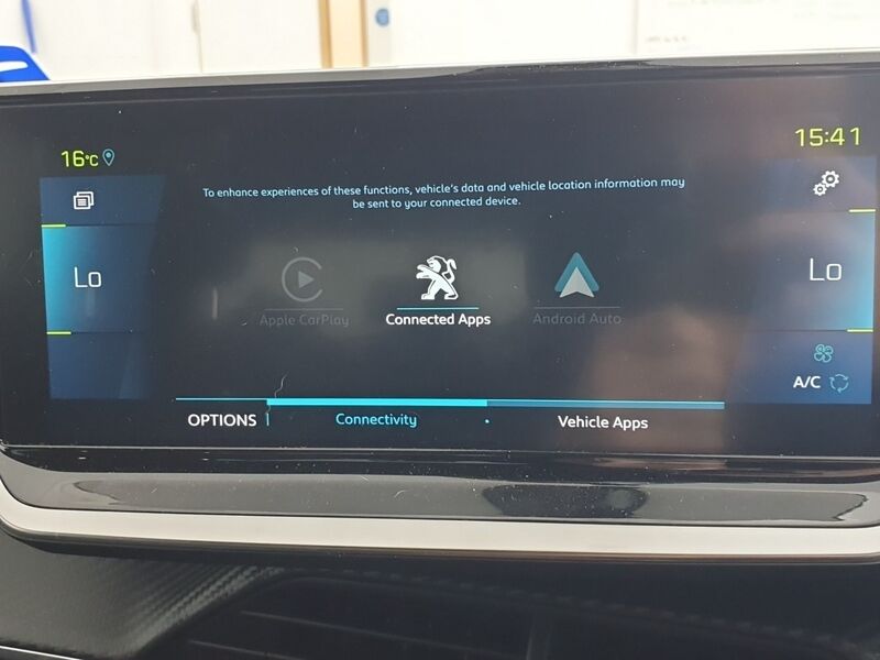 More views of Peugeot 208