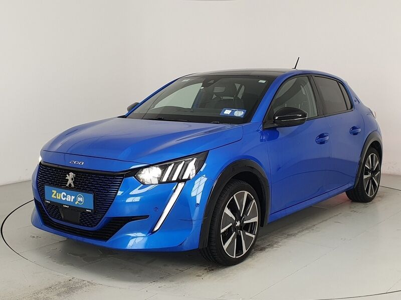 More views of Peugeot 208