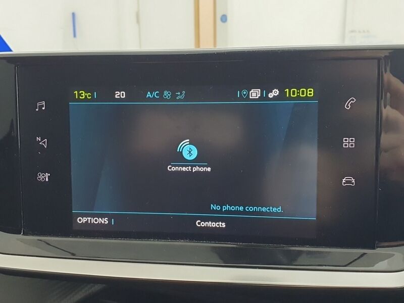 More views of Peugeot 2008