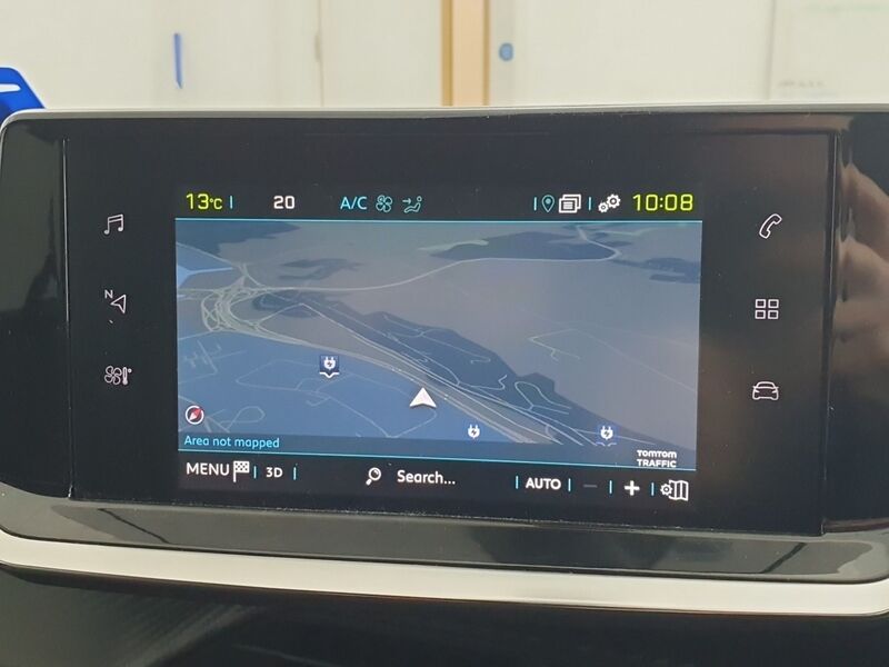 More views of Peugeot 2008