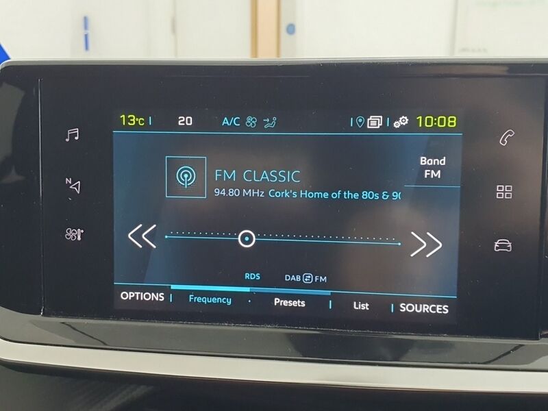 More views of Peugeot 2008