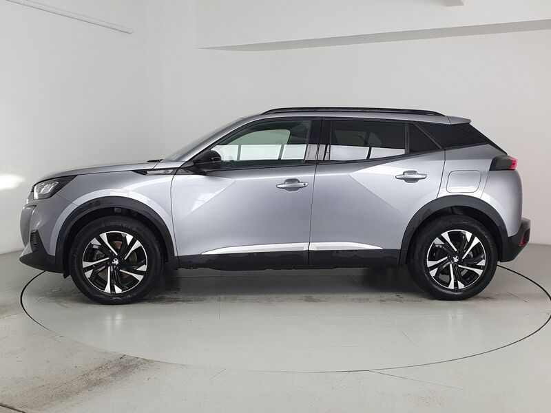 More views of Peugeot 2008