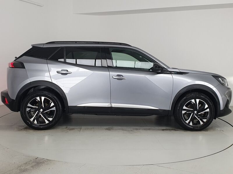 More views of Peugeot 2008