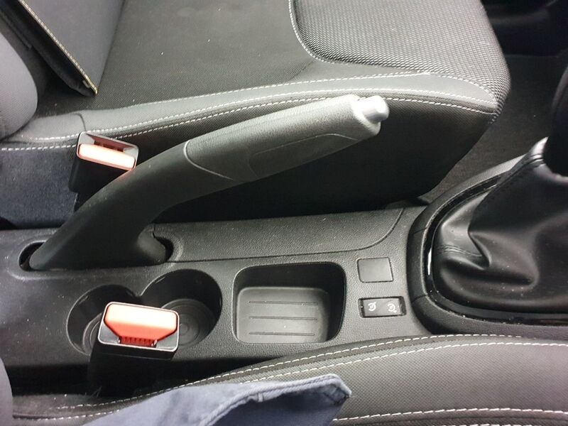 More views of Renault Clio