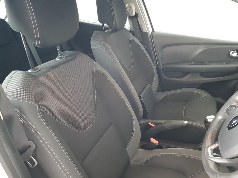 More views of Renault Clio