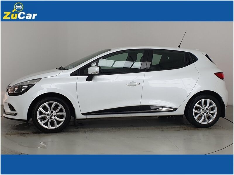 More views of Renault Clio