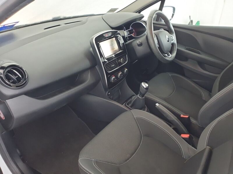 More views of Renault Clio