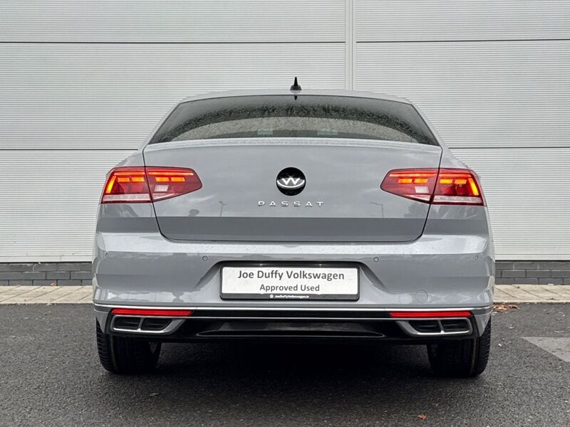 More views of Volkswagen Passat