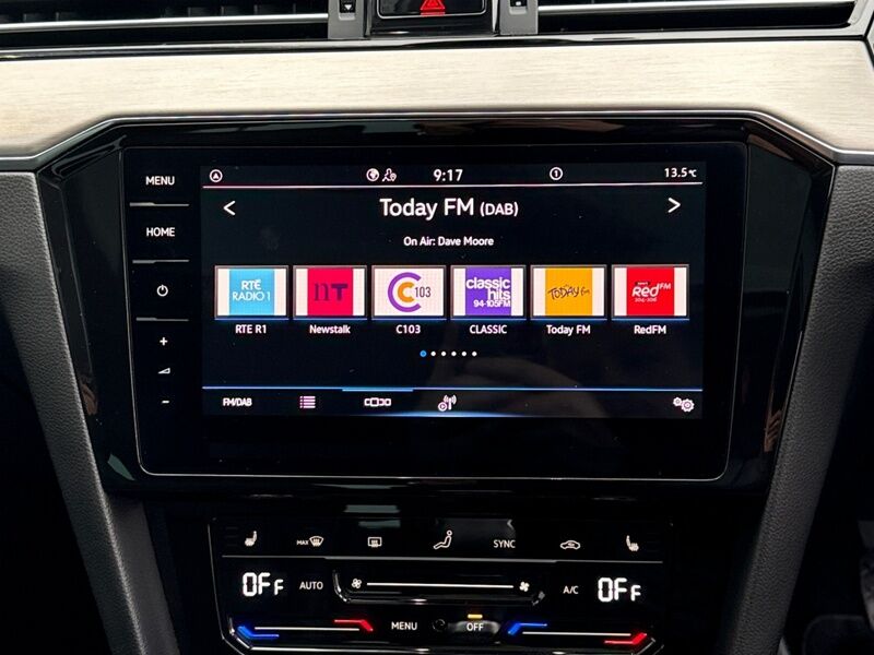 More views of Volkswagen Passat