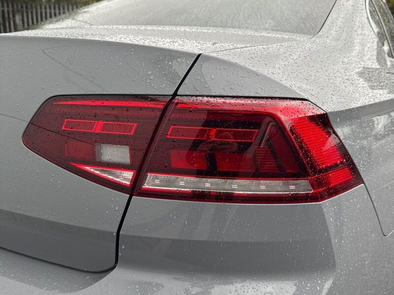 More views of Volkswagen Passat