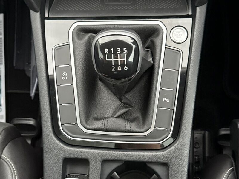 More views of Volkswagen Passat