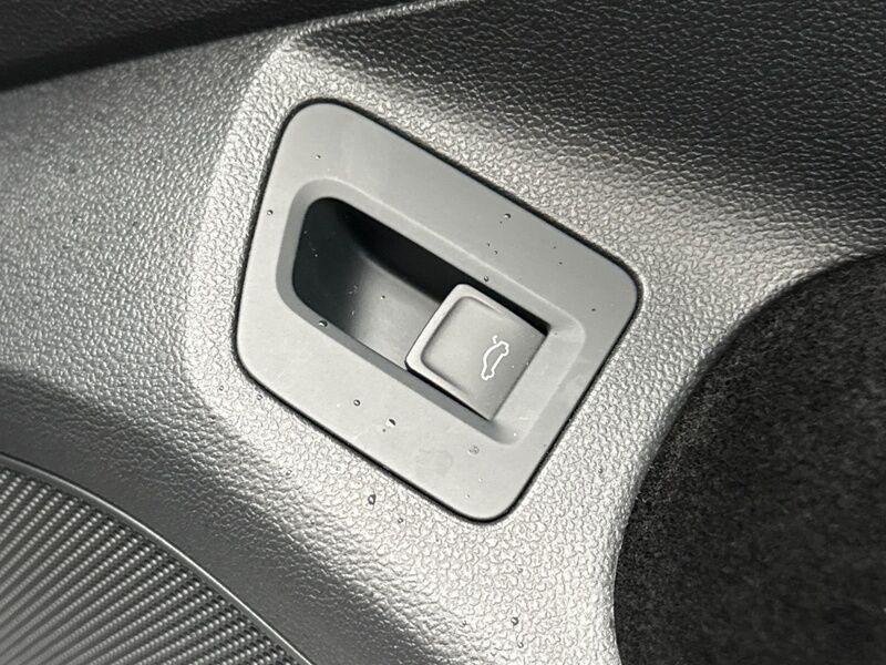 More views of Volkswagen Passat