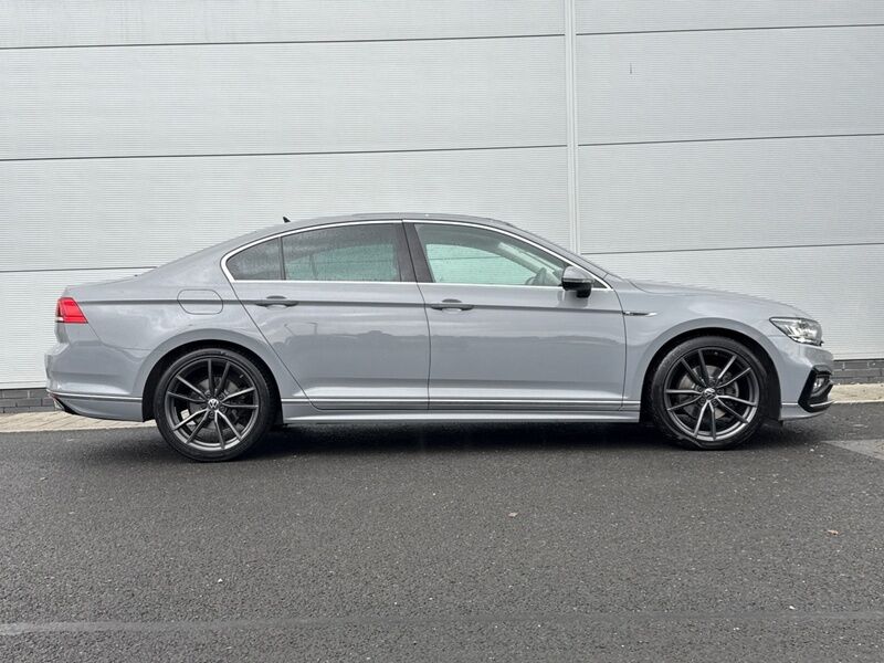 More views of Volkswagen Passat