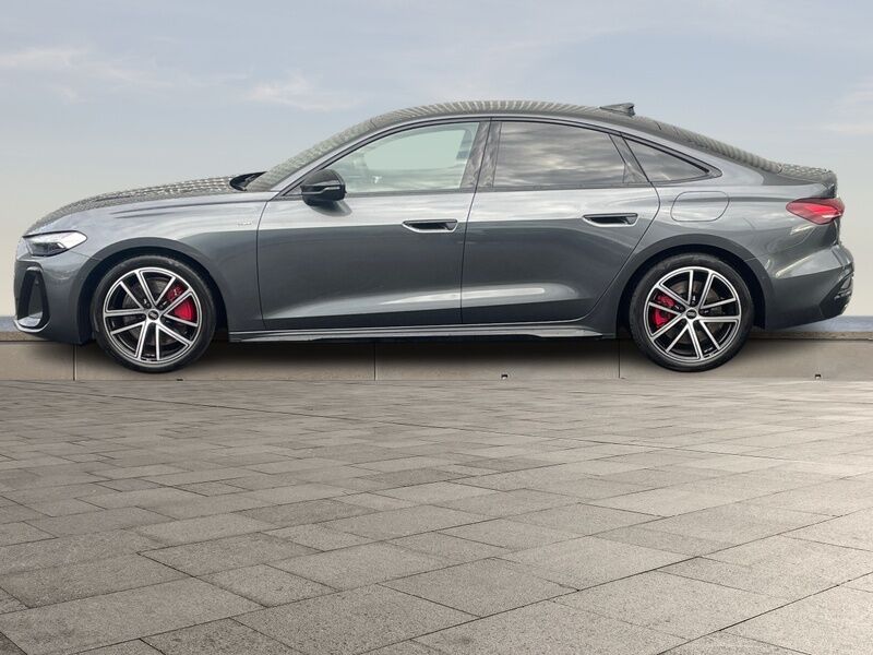 More views of Audi A5