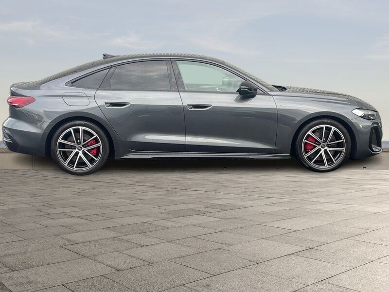 More views of Audi A5