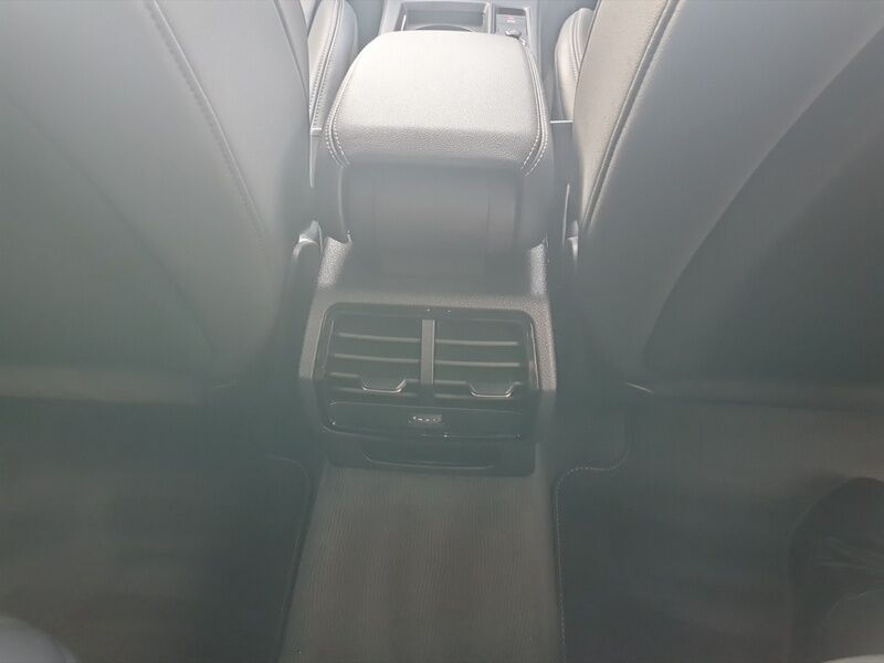 More views of Audi Q3