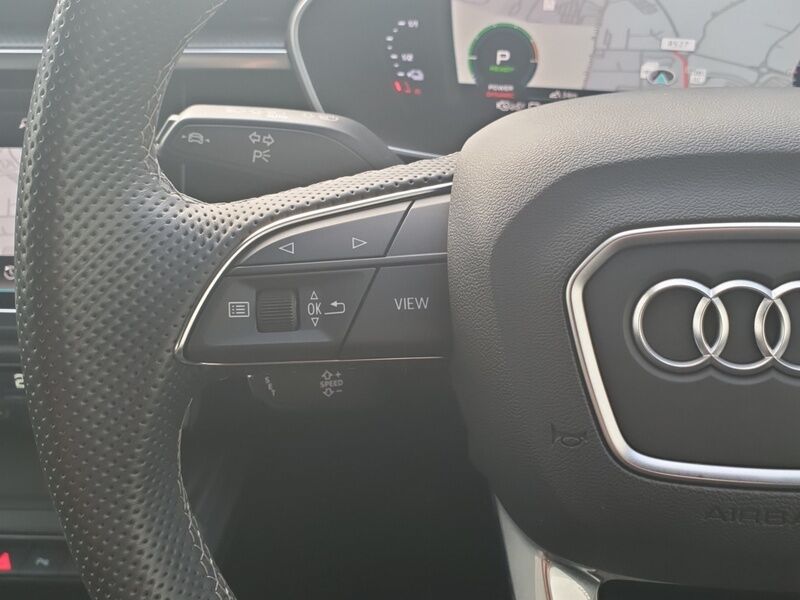 More views of Audi Q3