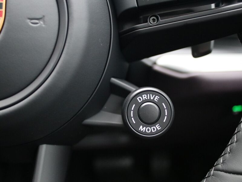 More views of Porsche Cayenne