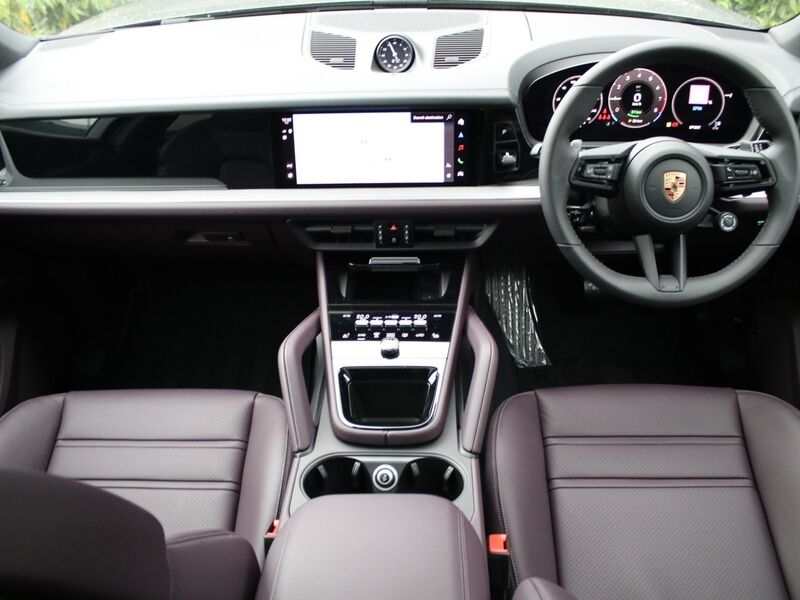 More views of Porsche Cayenne