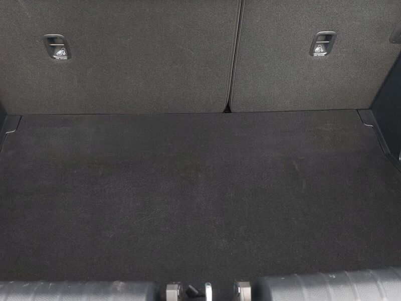 More views of Kia Stonic