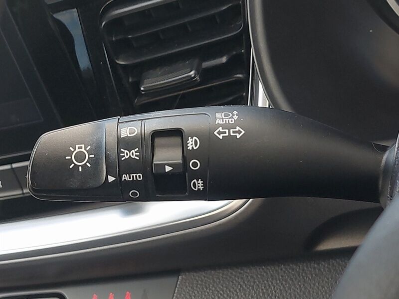 More views of Kia Stonic