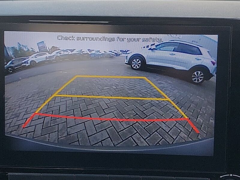 More views of Kia Stonic