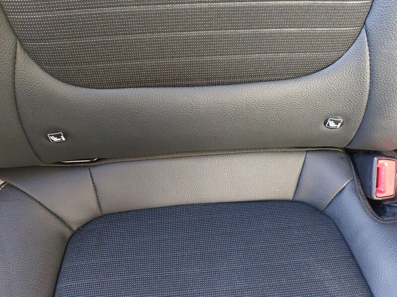 More views of Kia Stonic