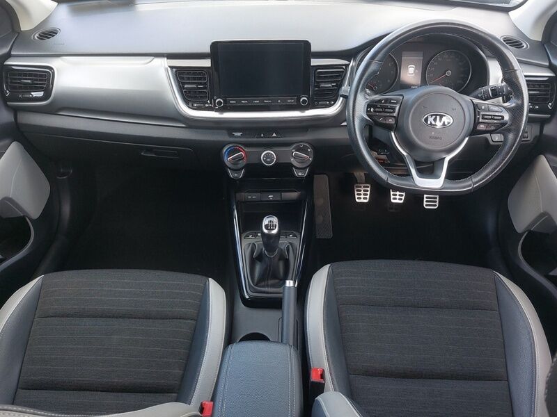 More views of Kia Stonic