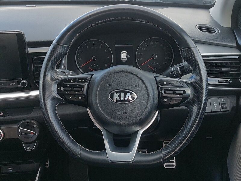 More views of Kia Stonic