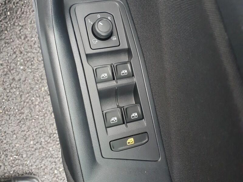 More views of Volkswagen T-Roc