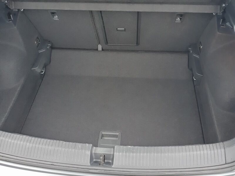 More views of Volkswagen T-Roc