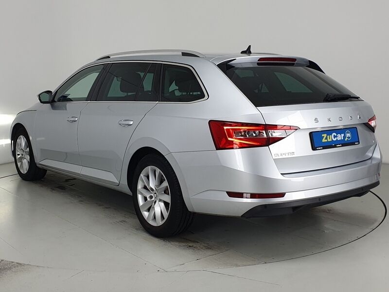 More views of Skoda Superb