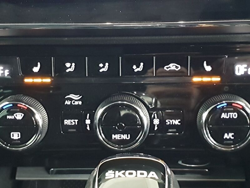 More views of Skoda Superb