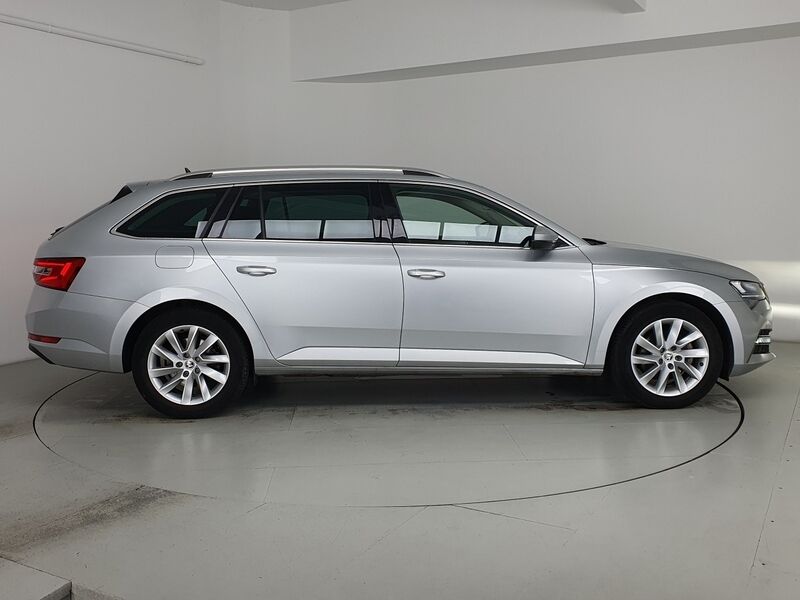 More views of Skoda Superb