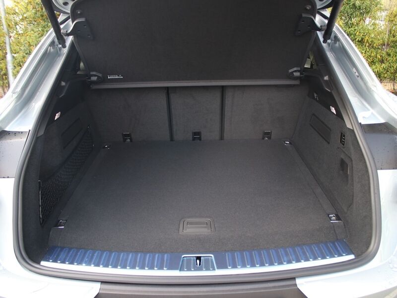 More views of Porsche Cayenne