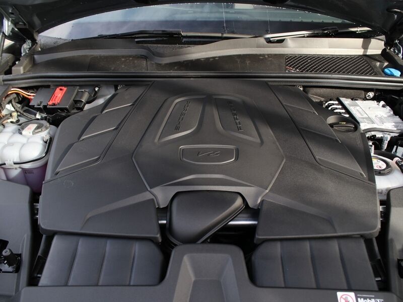 More views of Porsche Cayenne