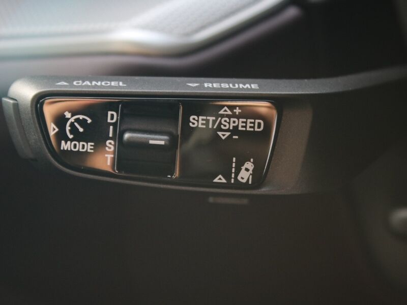 More views of Porsche Cayenne