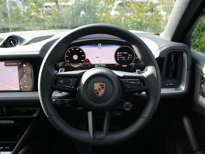 More views of Porsche Cayenne