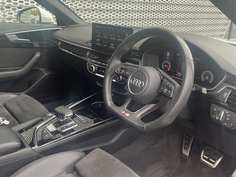 More views of Audi A4