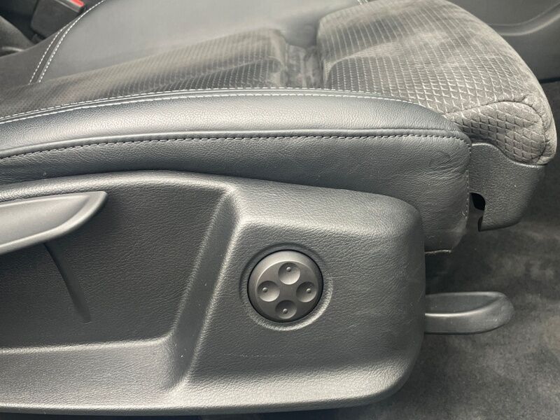 More views of Audi A4