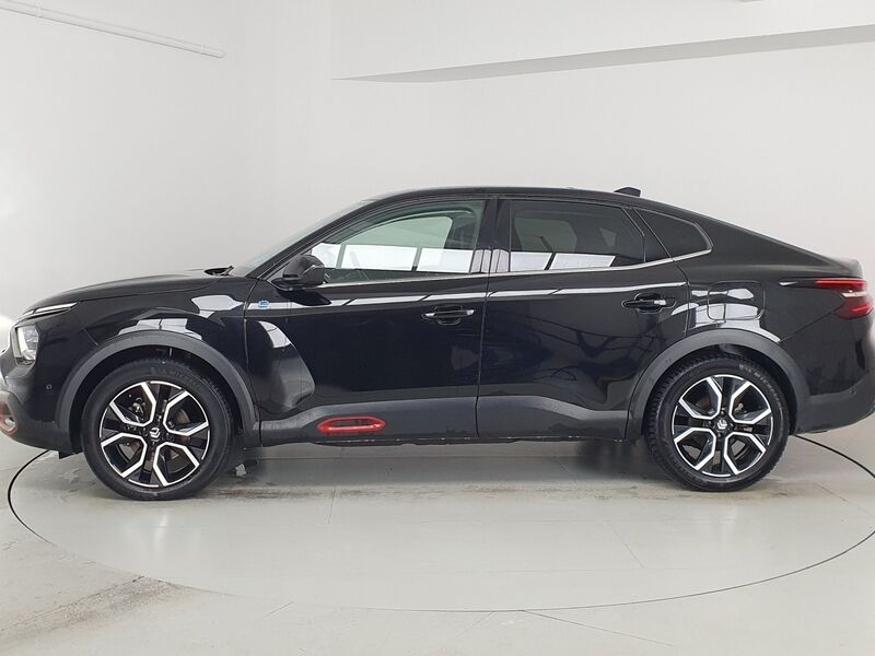 More views of Citroen E-C4 X 