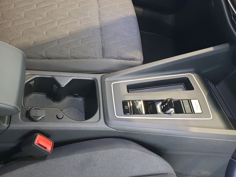 More views of Volkswagen Golf