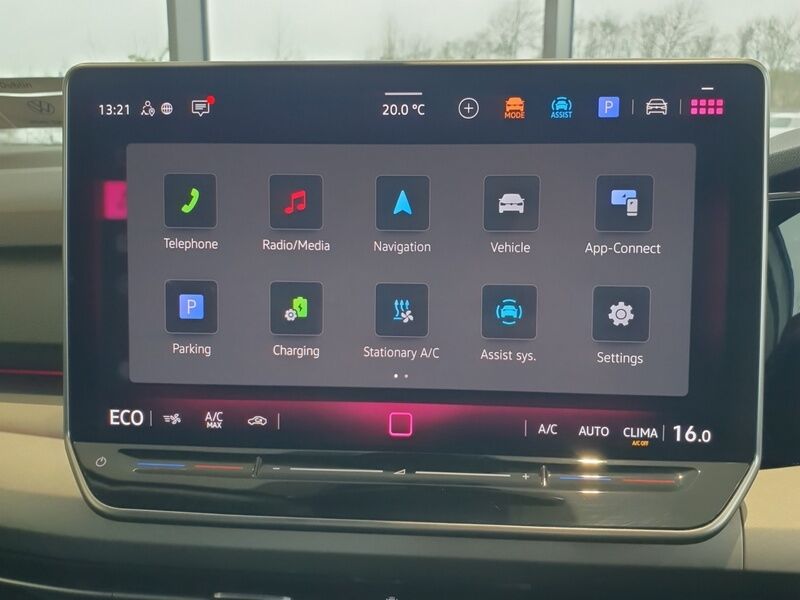 More views of Volkswagen Golf